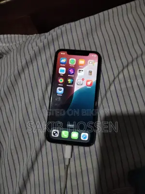 Apple iPhone 11 64 GB Black