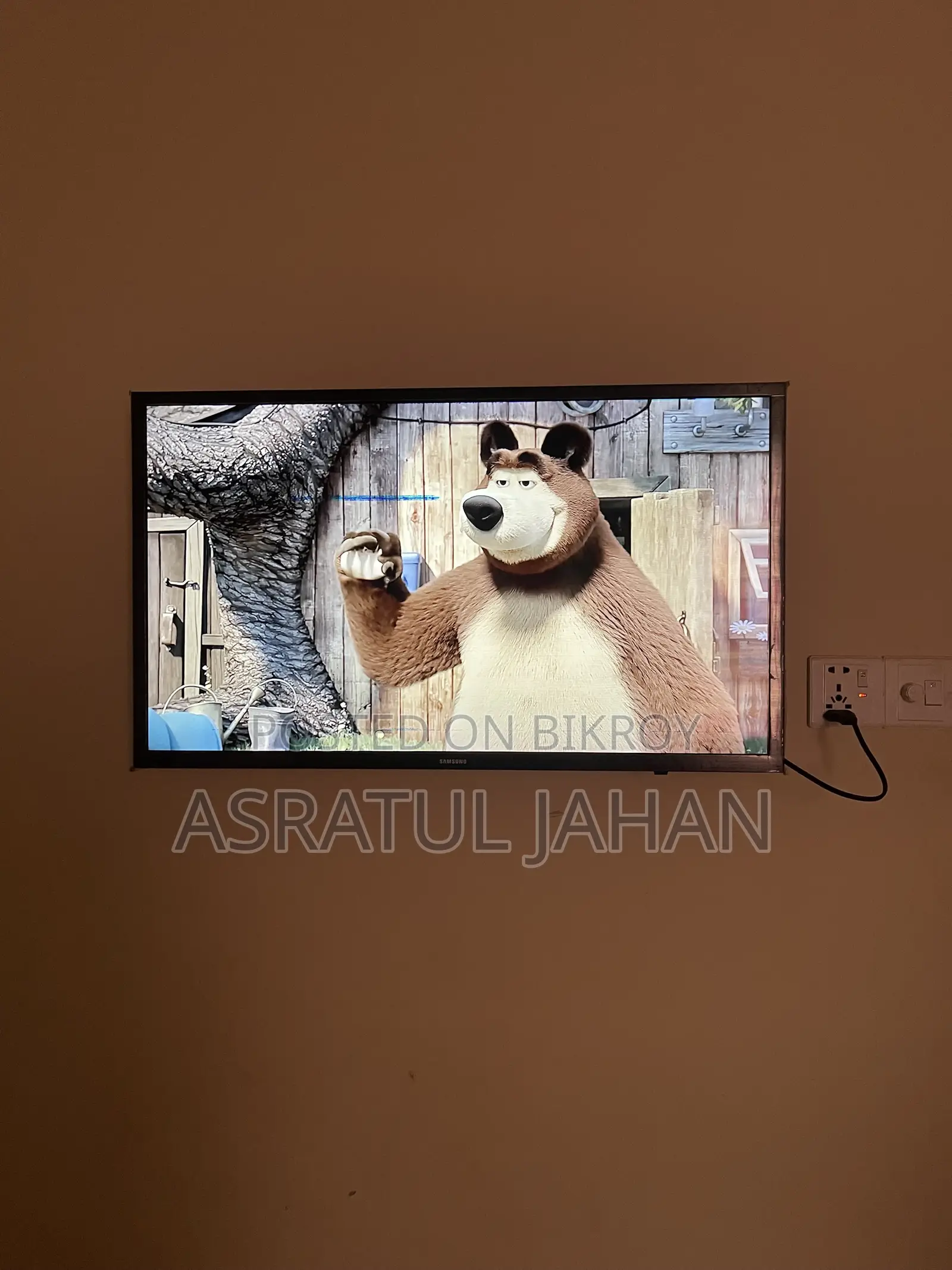 Samsung 32” Good Conditions Tv