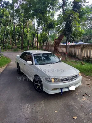 Toyota Carina 1999 White