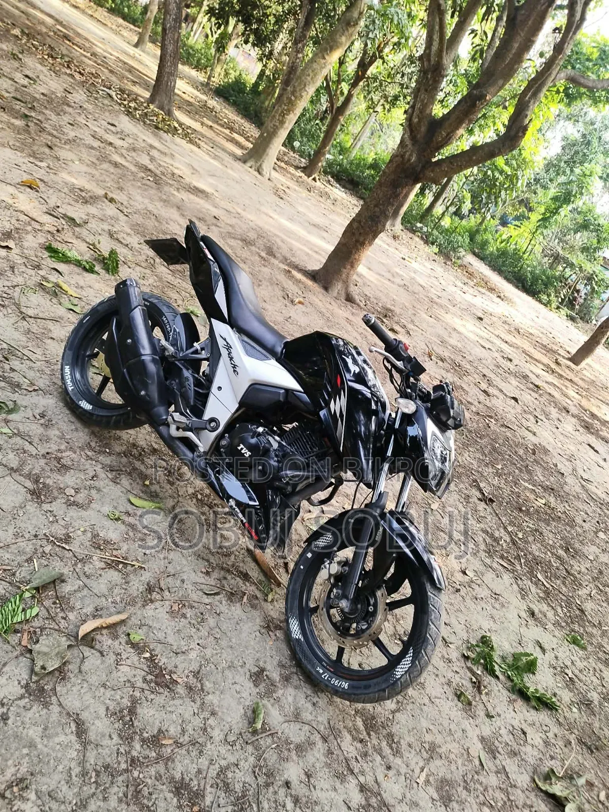 TVS Apache RTR 160 4V Fi 2023 Black