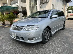 Toyota Corolla 2004 Silver