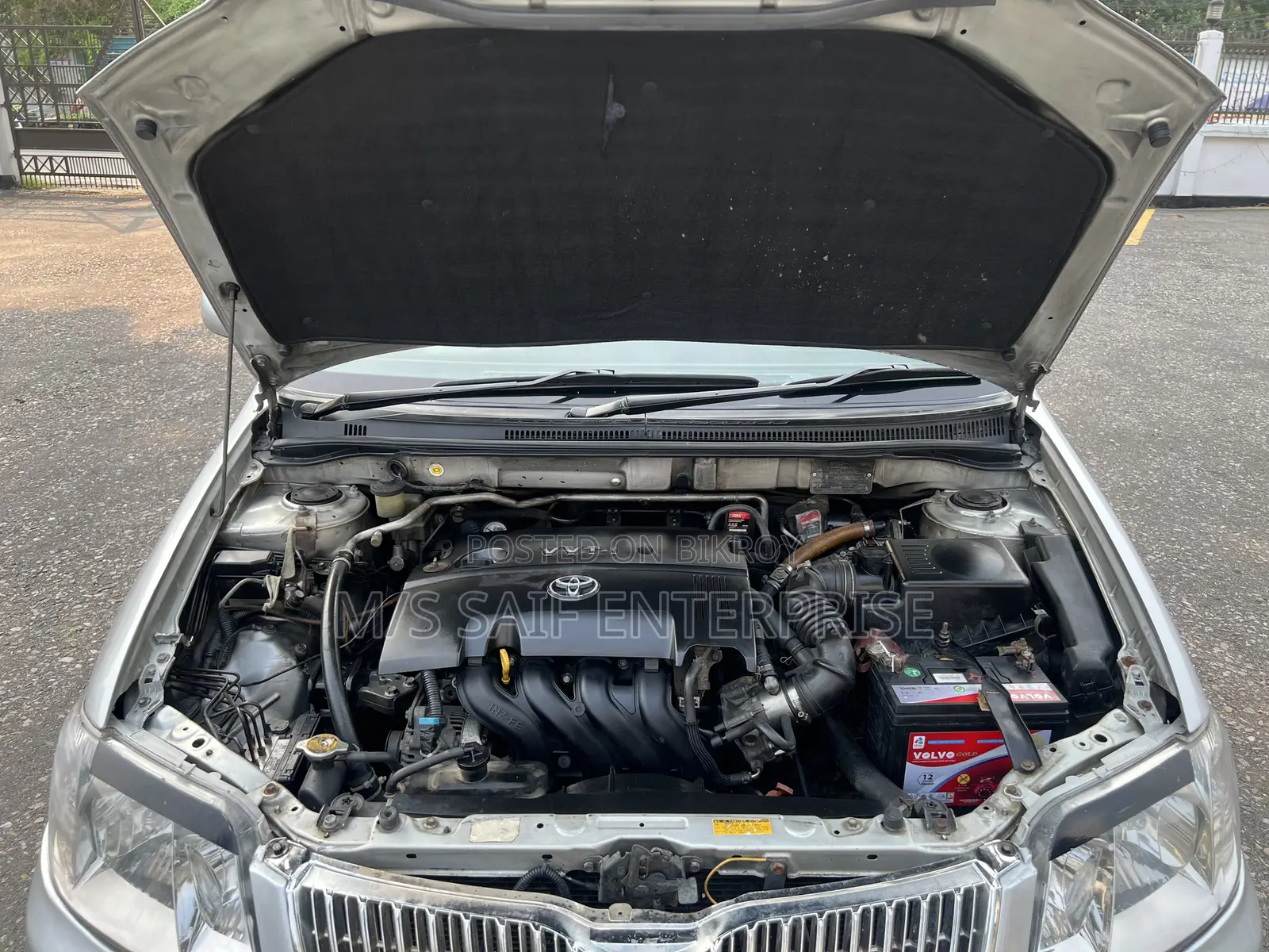 Toyota Corolla 2004 Silver