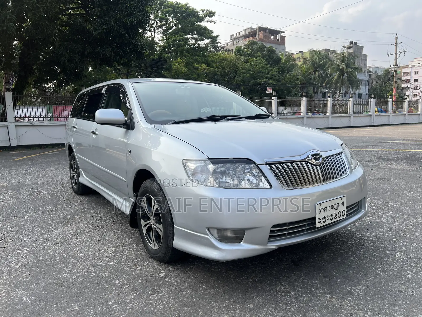 Toyota Corolla 2004 Silver