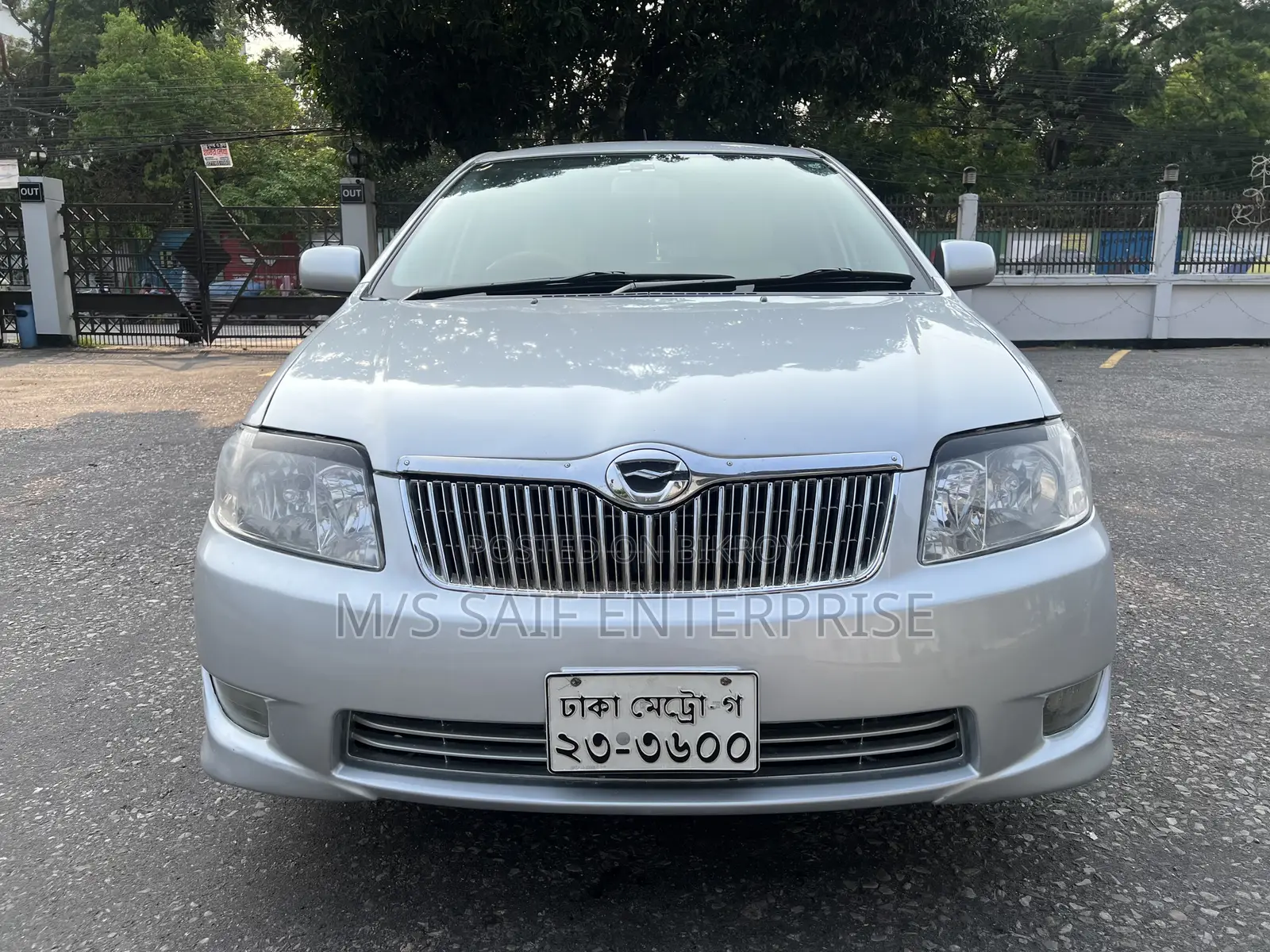 Toyota Corolla 2004 Silver
