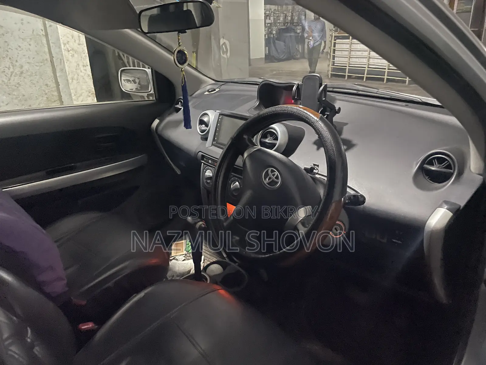 Toyota IST 2002 Silver