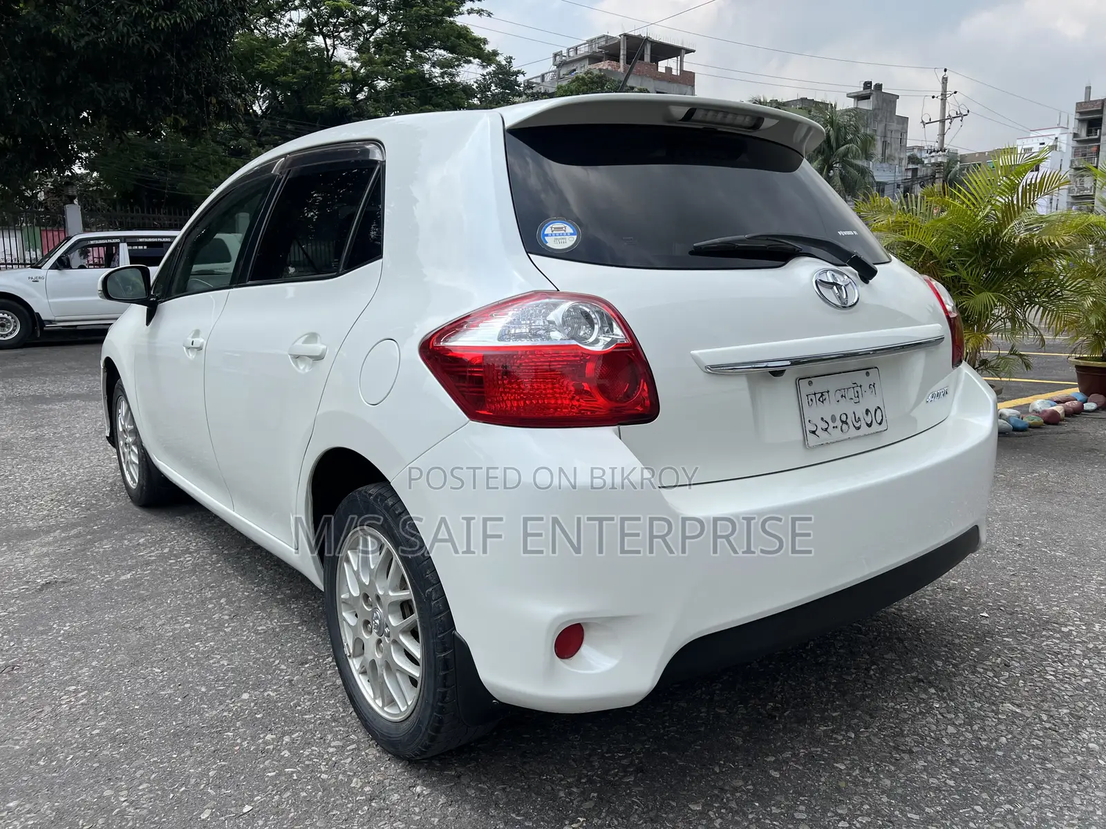 Toyota Auris 2010 Pearl
