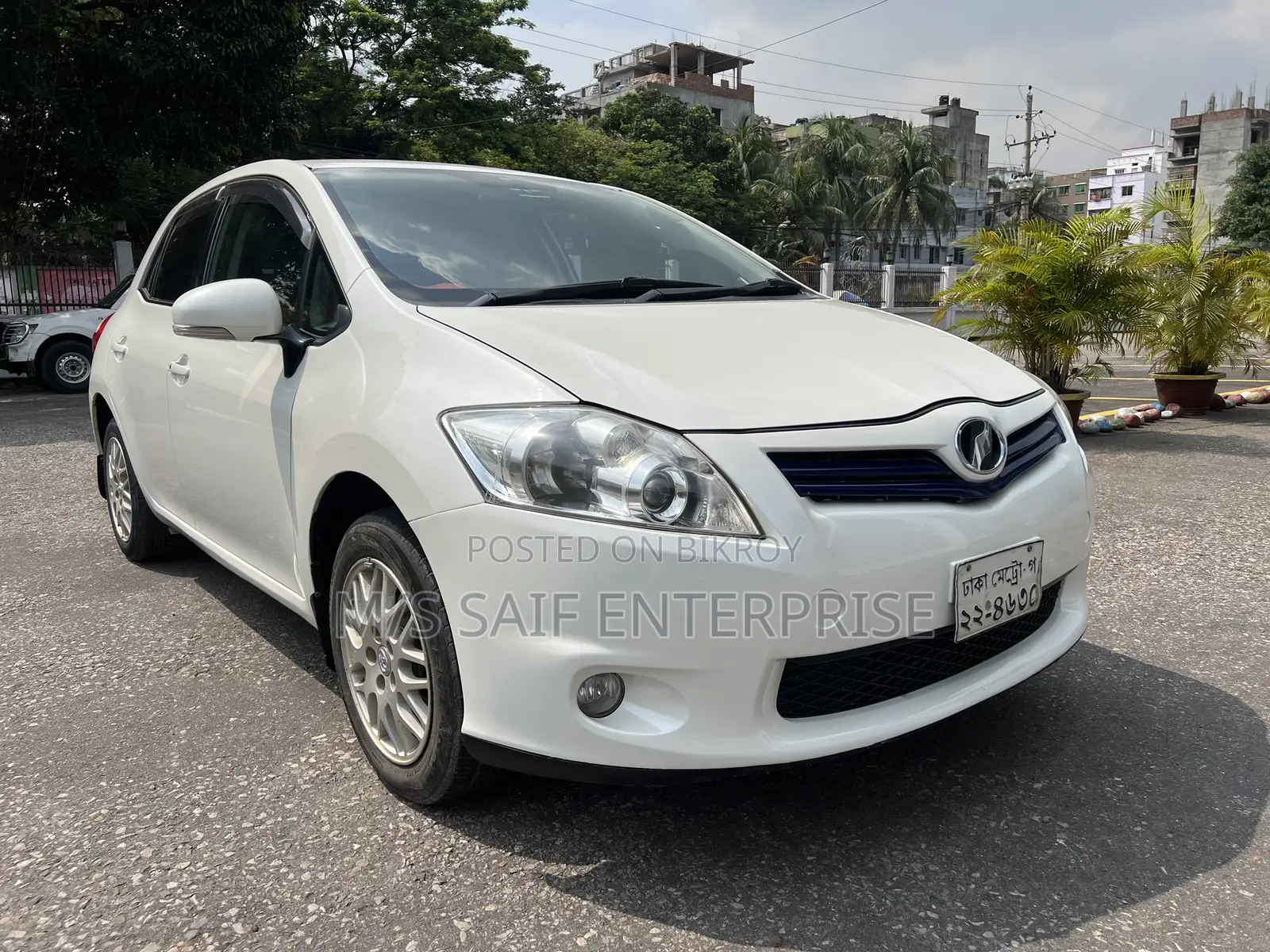 Toyota Auris 2010 Pearl