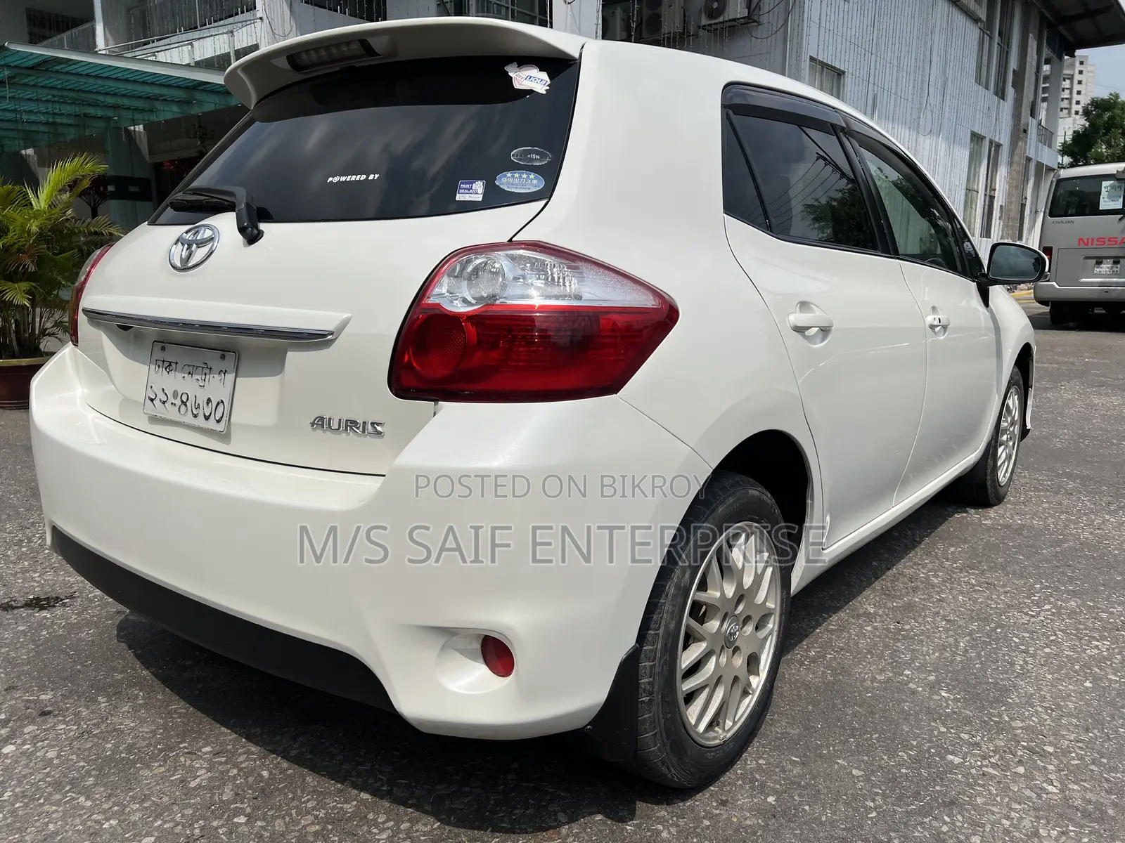 Toyota Auris 2010 Pearl
