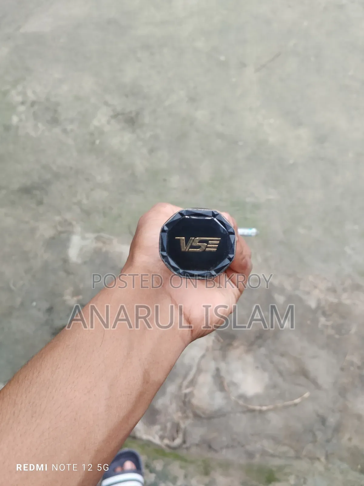 Vs Titan অরিজিনাল