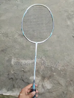Vs Titan অরিজিনাল