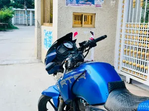TVS Apache RTR 160 2V 2016 Blue