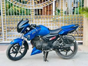 TVS Apache RTR 160 2V 2016 Blue