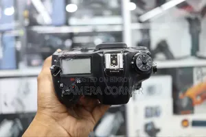 Nikon D7200 Camera