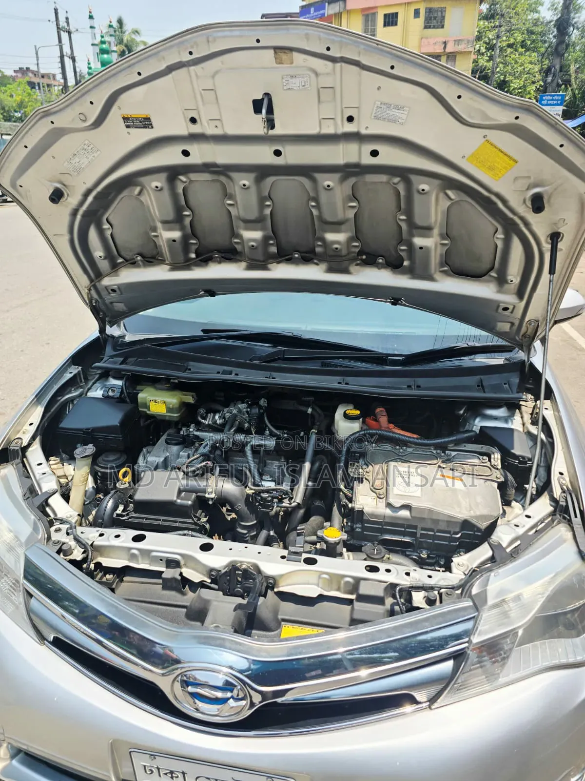 Toyota Corolla Fielder 1.5 Hybrid FWD 2014 Silver