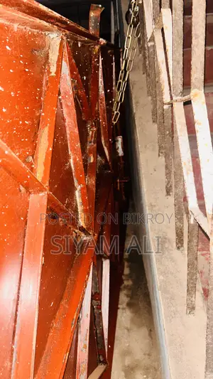 লোহার গেট নতুন