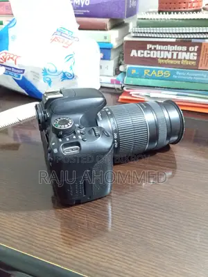 Canon Eos 800d With 55 250 Mm Zoom Lens