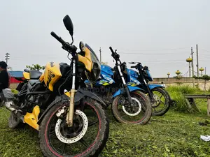 TVS Apache RTR 160 2V 2019 Yellow