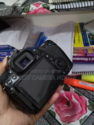 70D+75-300mm zoom lens