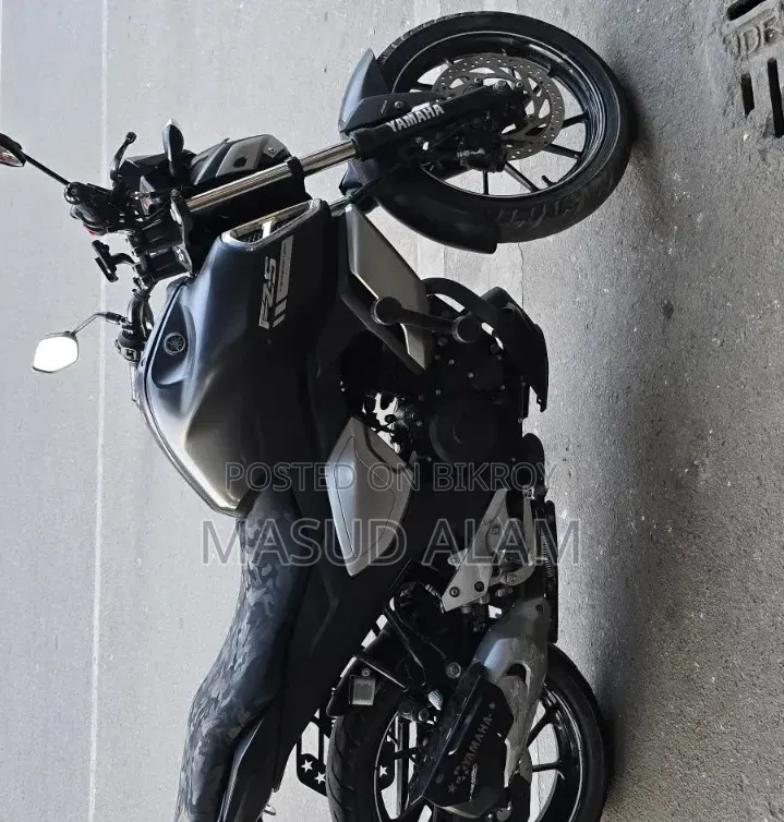 Yamaha FZ 2024 Black