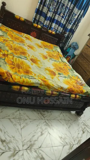 খাট সেল করতে চাই ৫/৭ ফিট