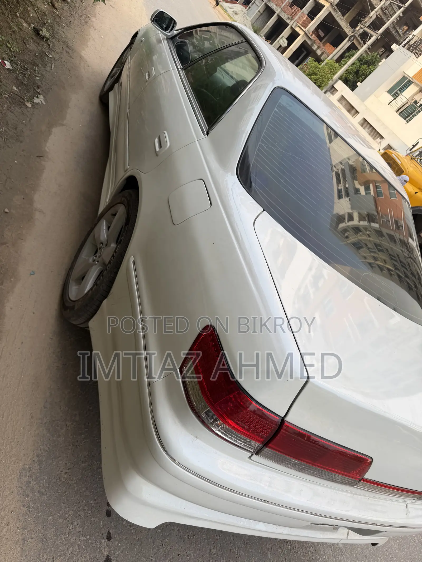 Toyota Mark II 2000 Pearl