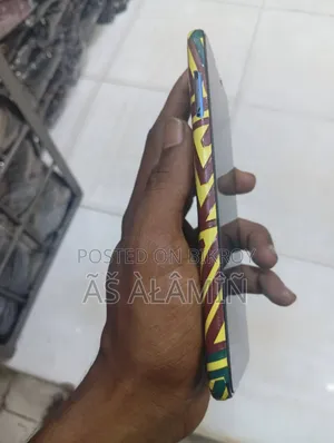Xiaomi Pocophone F1 64 GB Blue