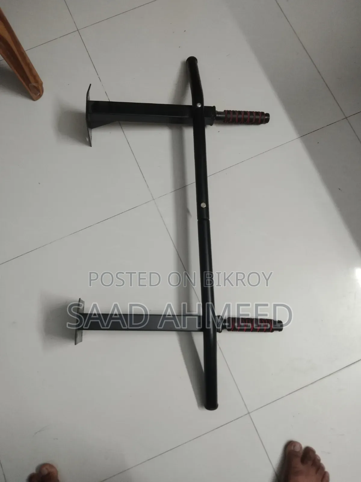 ওয়াল মাউন্টেড জয়েন্টলেস পুল আপ বার চিন আপ বার - জিম ইকুইপমেন্ট