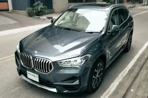 BMW X1 2022 গ্রে
