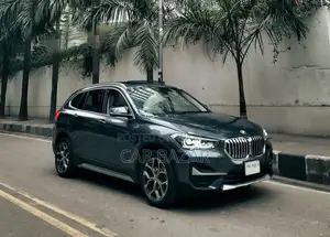 BMW X1 2022 গ্রে