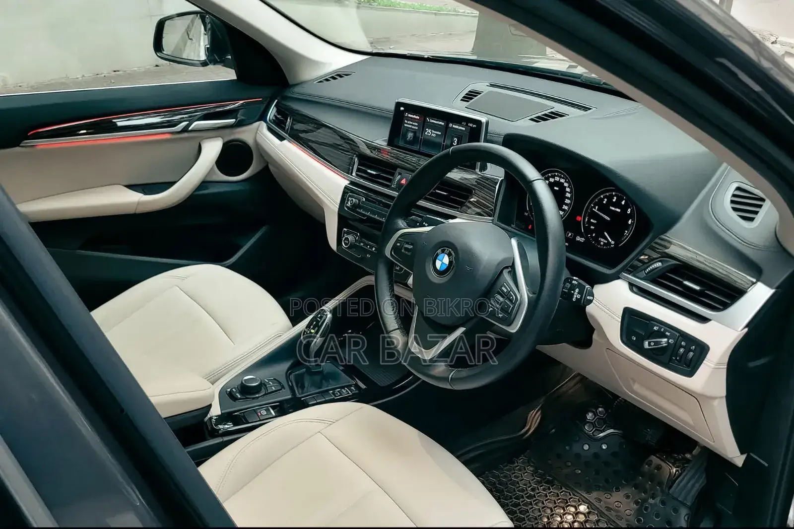 BMW X1 2022 গ্রে