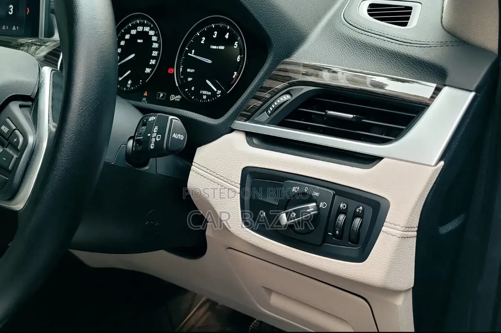 BMW X1 2022 গ্রে