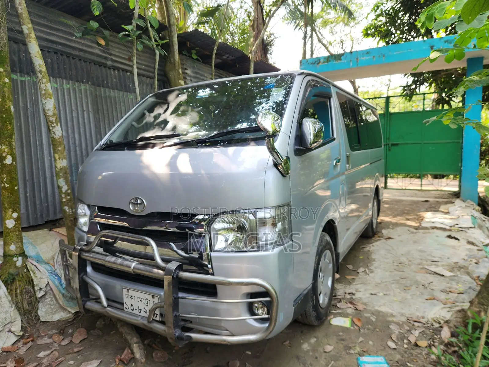 Toyota HiAce 2007 Silver