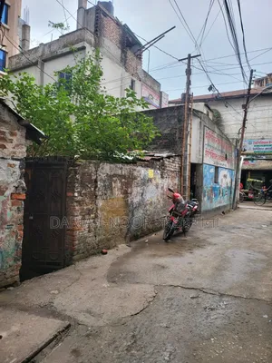 ধানমন্ডিতে ৫ বেডরুমের বাড়ি বিক্রয়, ২২ জুন