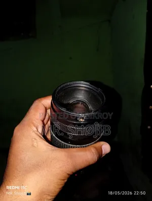 75-300 Zoom Lens