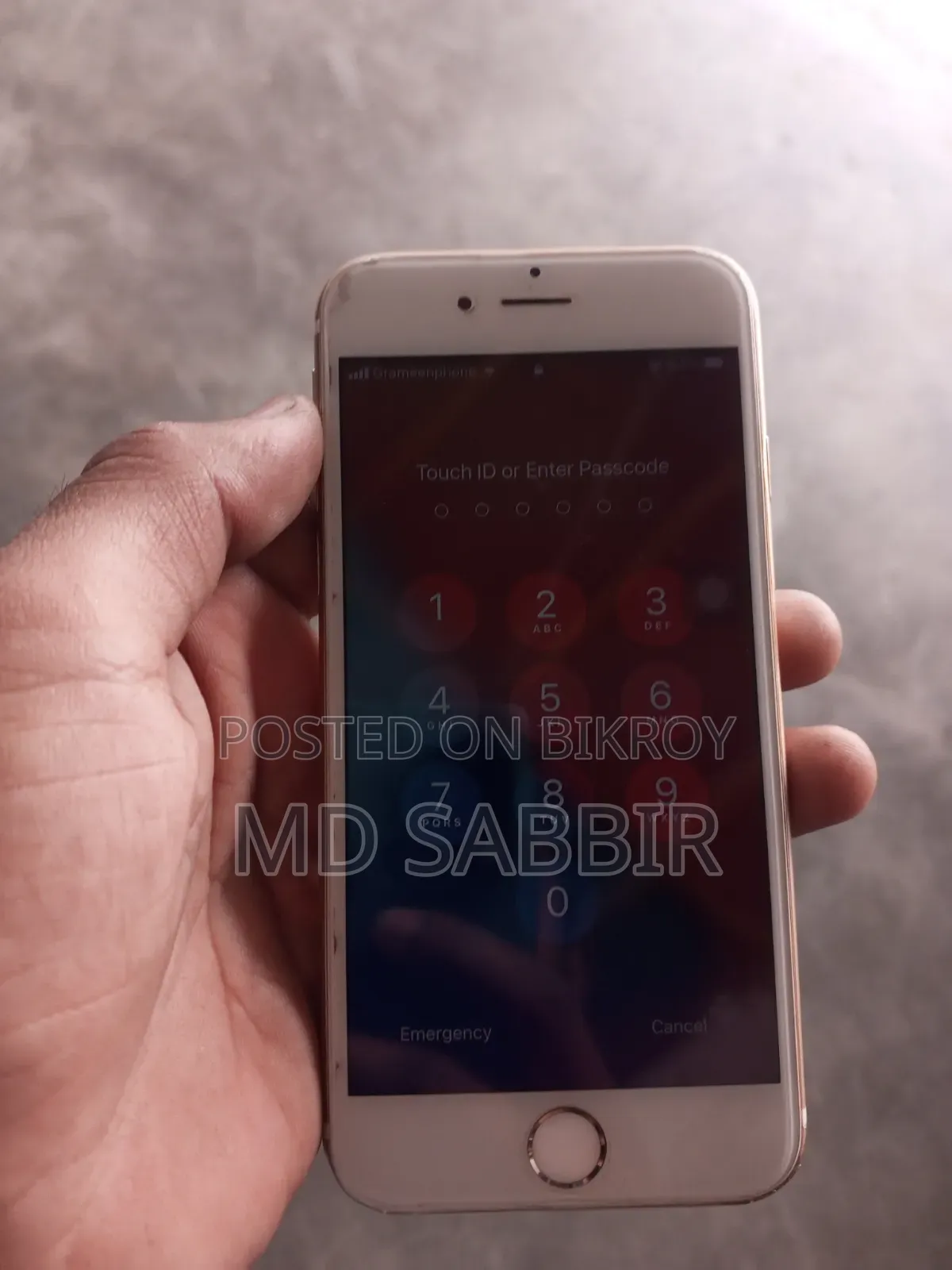 Apple iPhone 6s 64 GB Gold