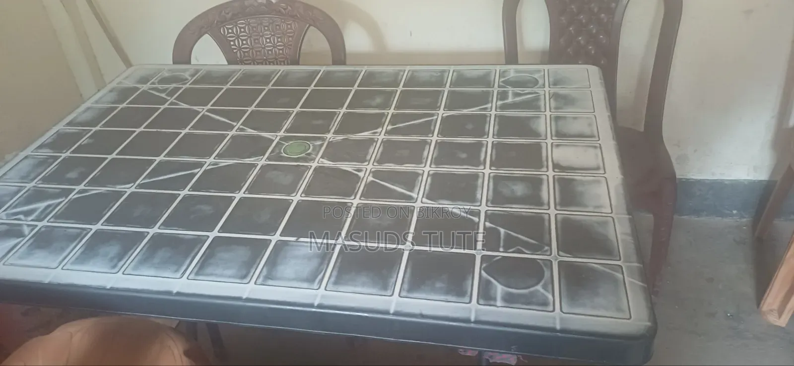 2 Plastic Tables for Sale. Like New Condition.