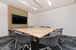 Fully Serviced Office Space for Your Team in Regus Utc Building