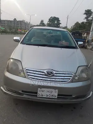Toyota Corolla Verso Automatic 2003 Gold