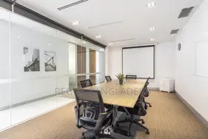 Find Office Space in Regus Utc Building for 4 Persons