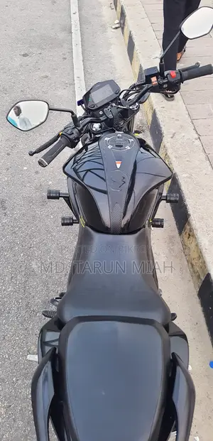 Suzuki Gixxer Fi ABS 2025 Black