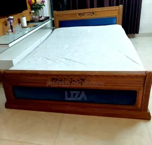 সেগুন কাঠের খাট