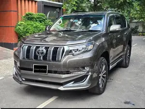 Toyota Land Cruiser Prado 2.7 2019 Gray