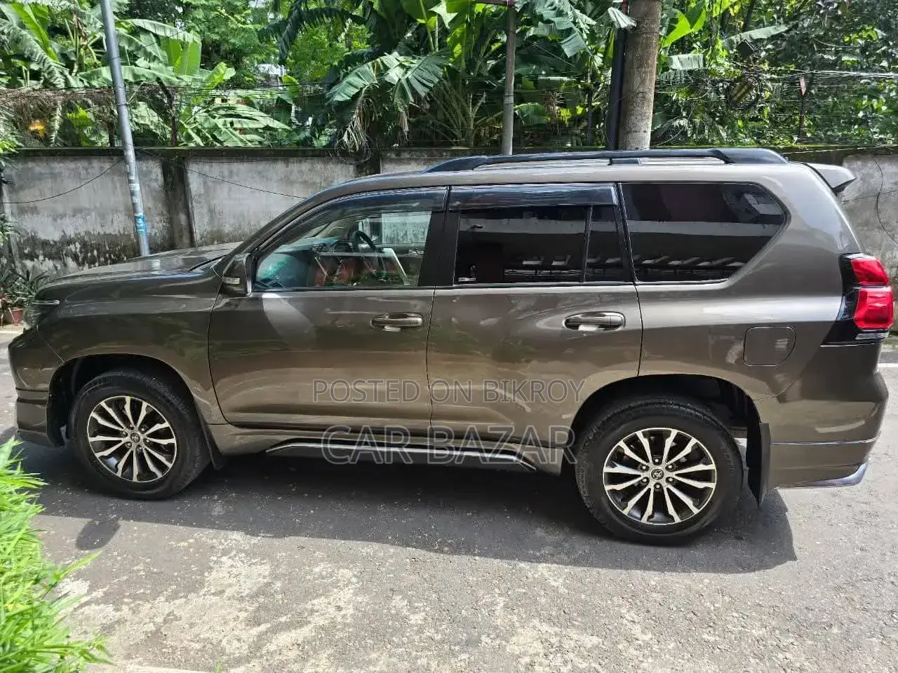 Toyota Land Cruiser Prado 2.7 2019 Gray