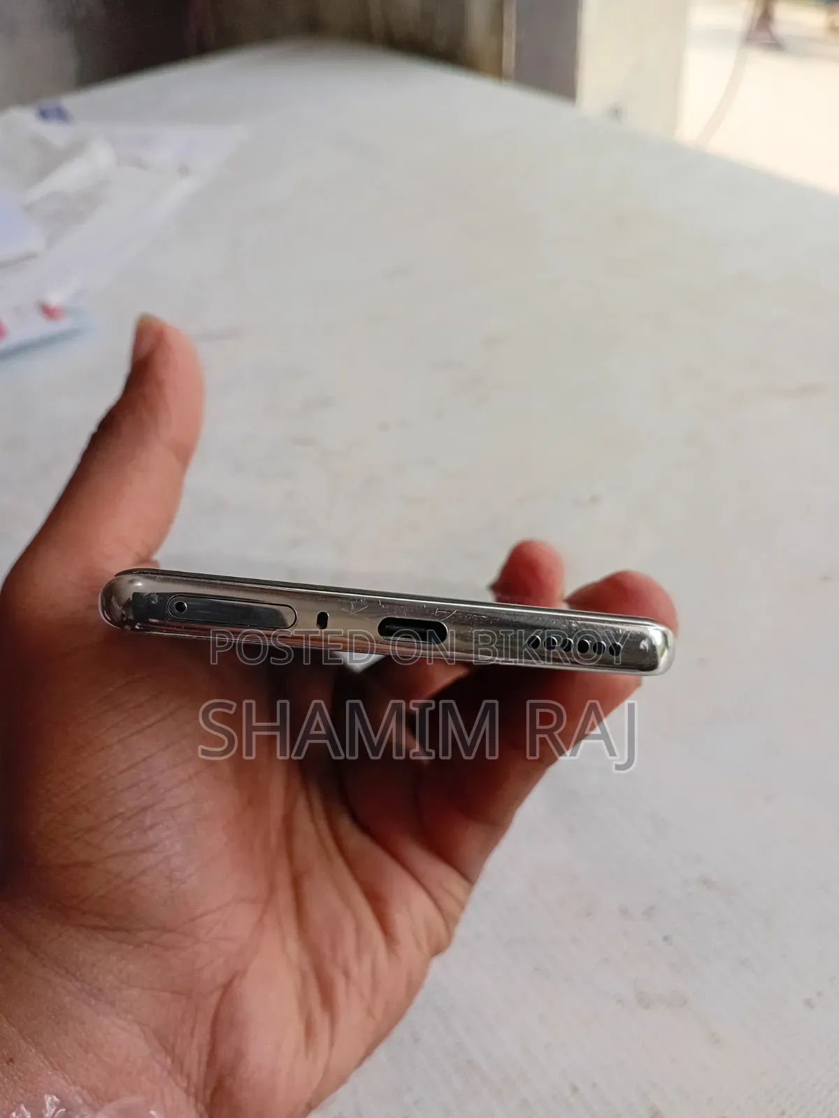 Tecno Camon 40 Pro 4G 256 GB
