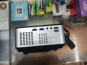Cheerlux C9 Smart Android/Tv Projector