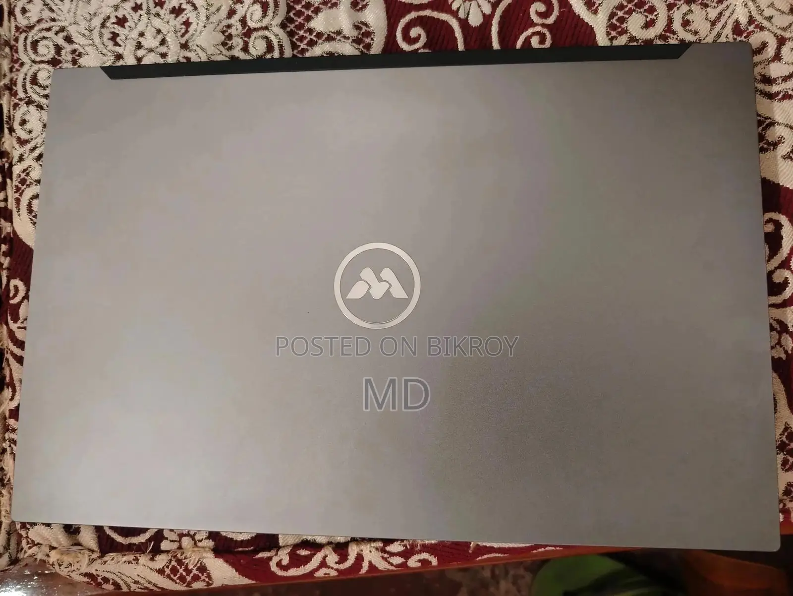 Laptop 8GB Intel Core I3 HDD+SSD 256GB