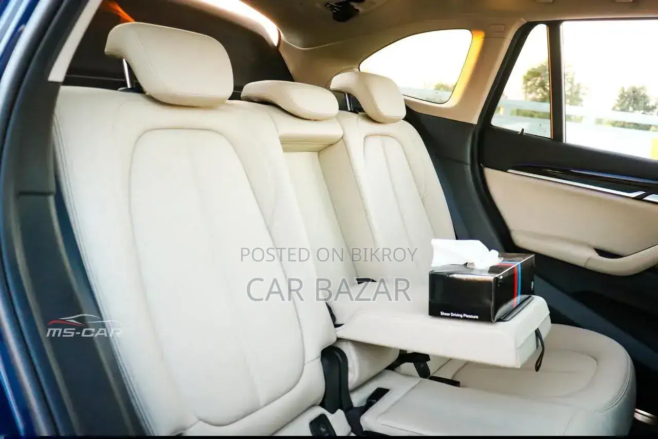 BMW X1 2022 নীল
