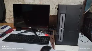 Desktop Computer MSI Model 8GB AMD Ryzen 3 HDD+SSD 750GB