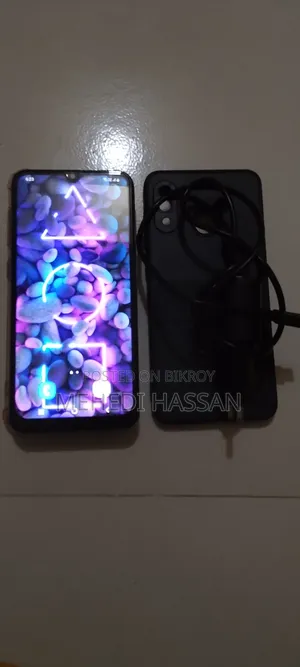 Samsung Galaxy A30 32 GB White