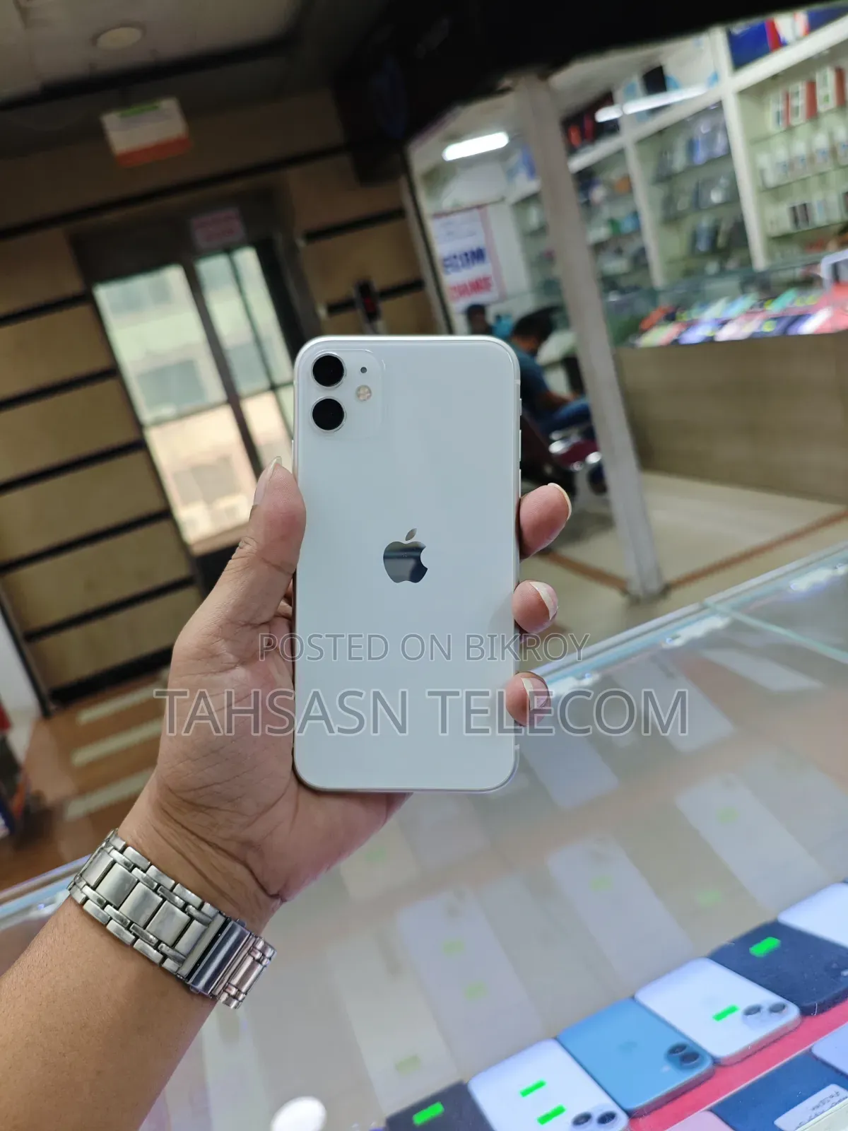 Apple iPhone 11 64 GB White
